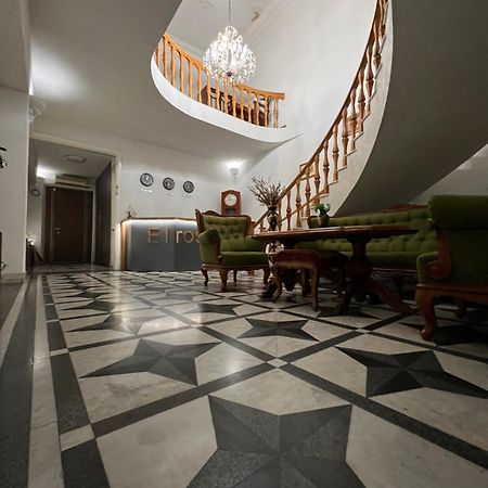 Elross Hotel Jerevan Eksteriør bilde