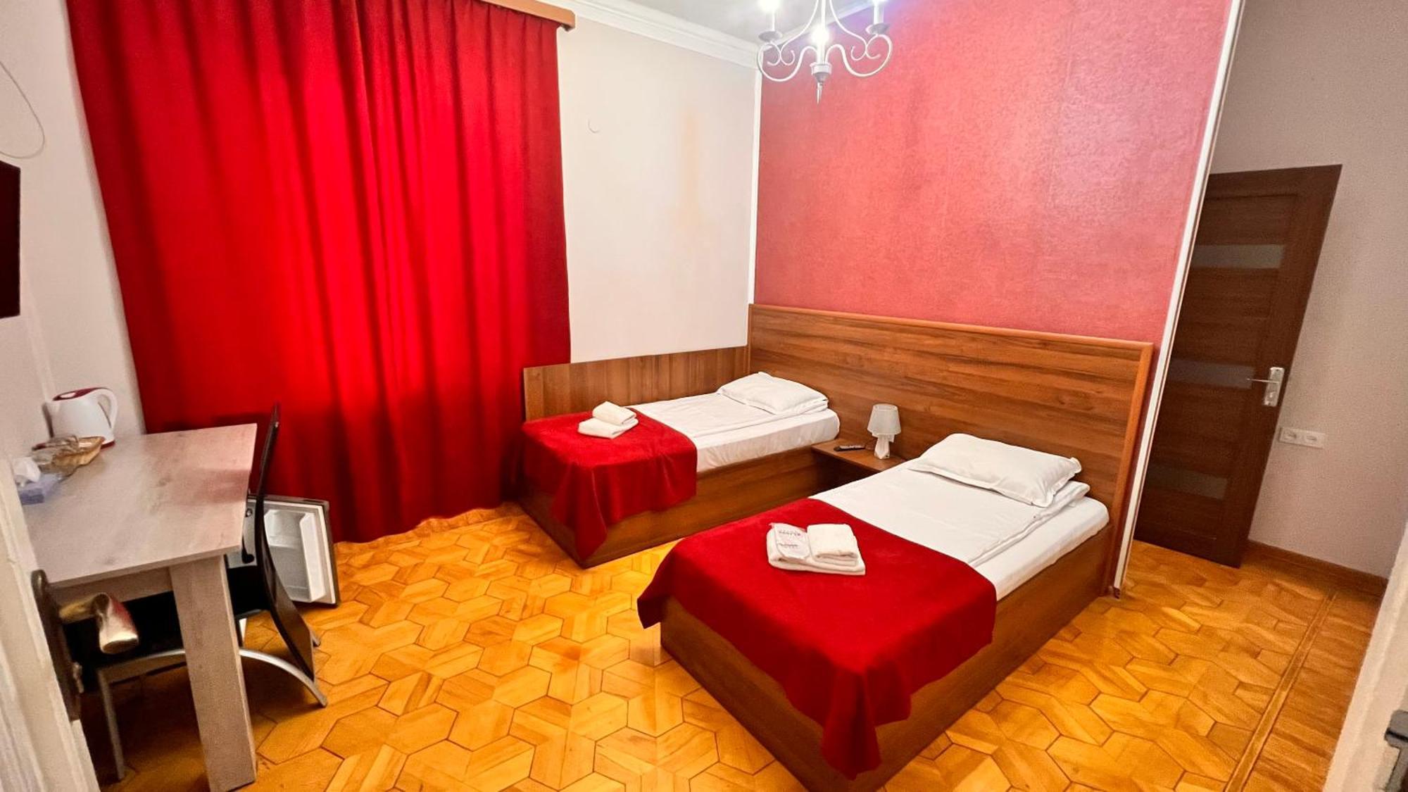 Elross Hotel Jerevan Eksteriør bilde