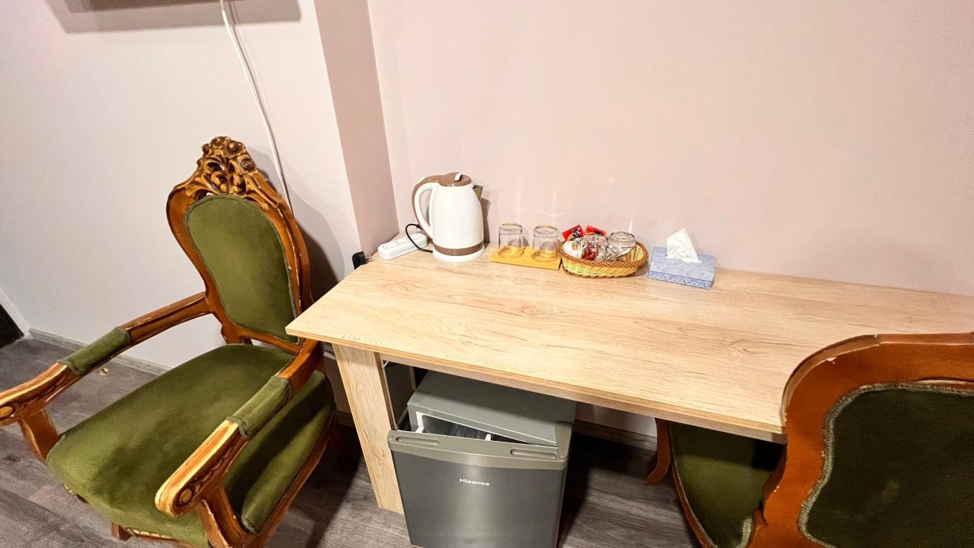 Elross Hotel Jerevan Eksteriør bilde
